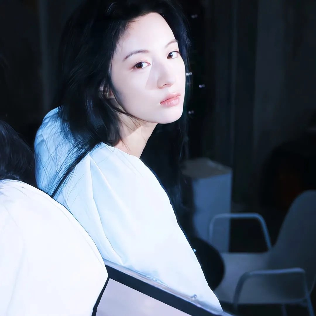 独眼女孩